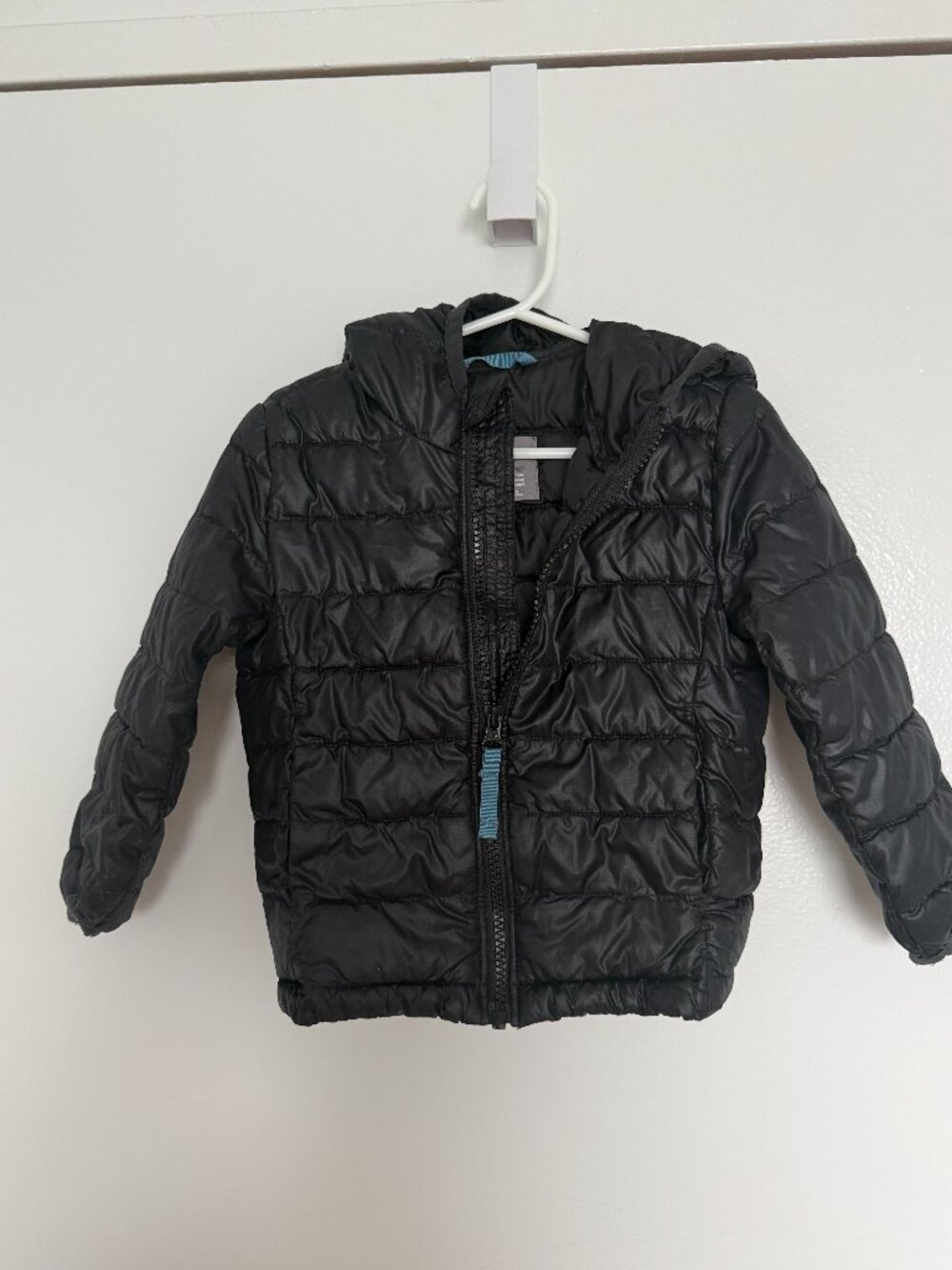 Primary Black Light Weight Puffer Jacket.  Size 2